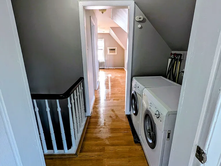 1 Newburg Ave #300 — Photo 10