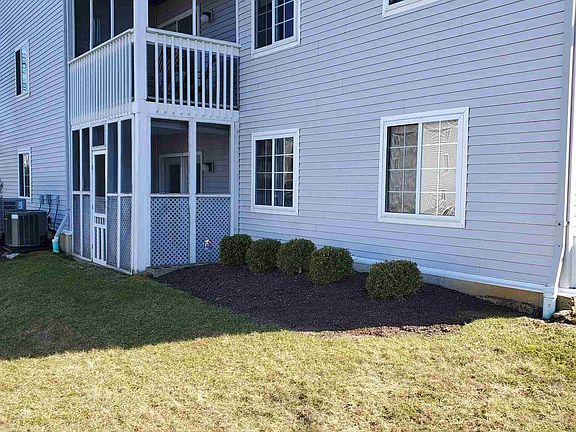 4th image of 170 Herrington Ct APT 3