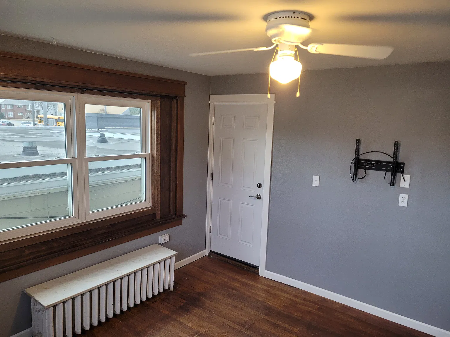 Studio, 310 sqft, $550 — Photo 3