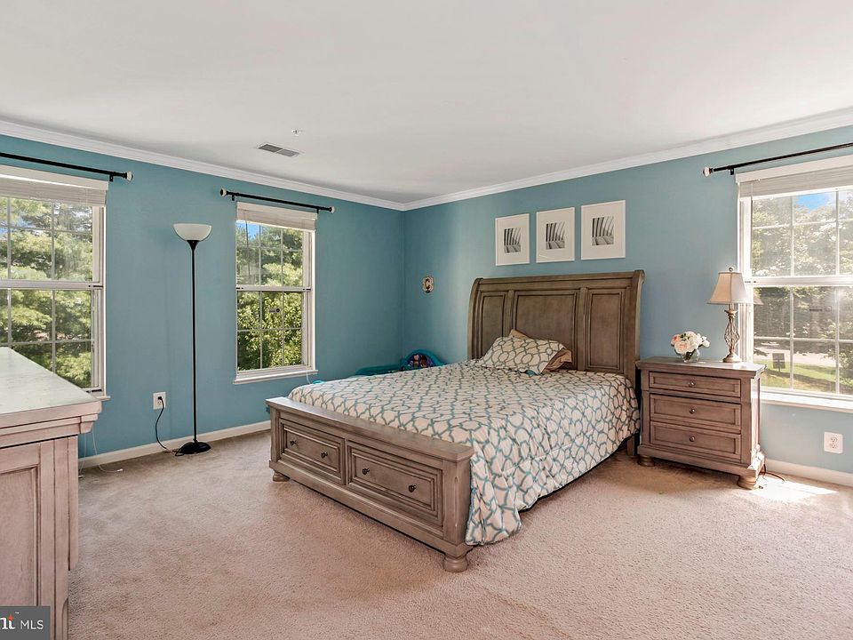 1st image of 7520 Snowpea Ct #31