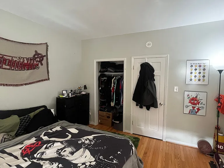 712 Portland St — Photo 5