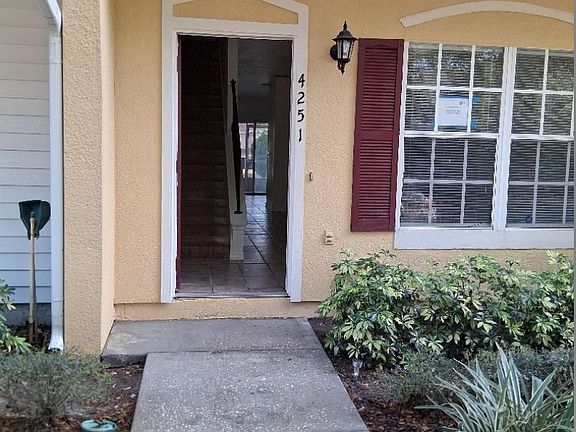 3rd image of 4251 Plantation Cove Dr