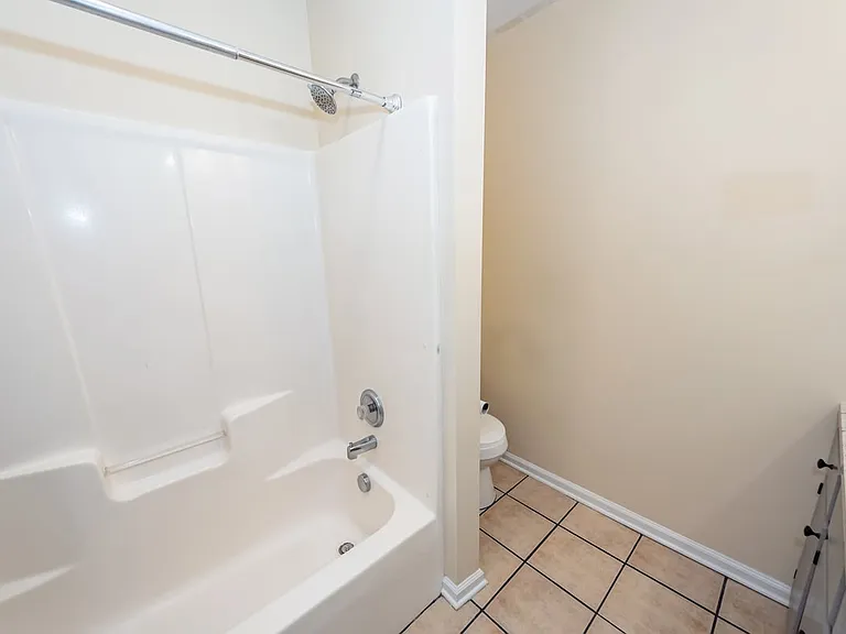 2126 State Rd — Photo 36