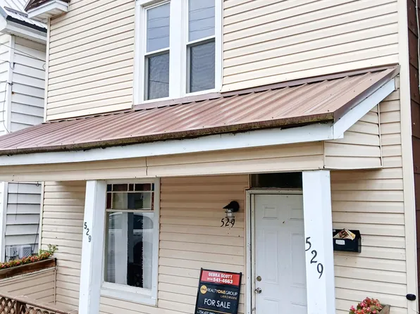 529 Jackson St, Reynoldsville, PA 15851