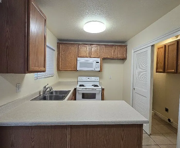 4875 E McKinley Ave #123 — Photo 5