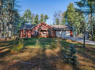 1921 Blueberry Ln, Eagle River, WI 54521