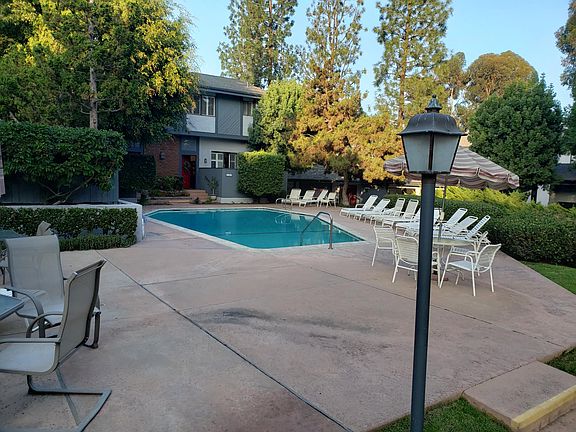 Complex Swimming Pool