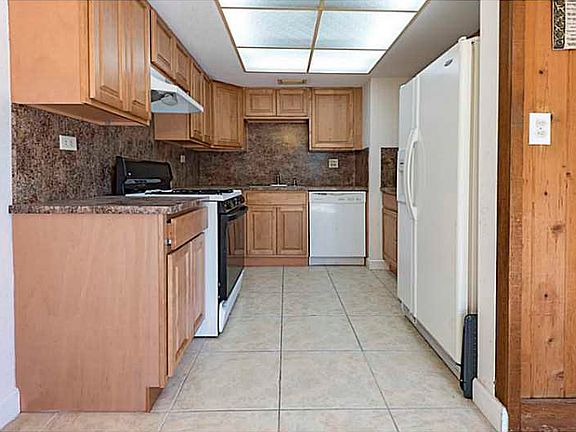 2nd image of 3051 W Missionwood Ln #C-ii