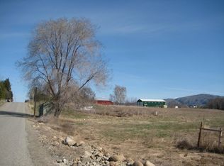 64 Woods Rd, Omak, WA 98841