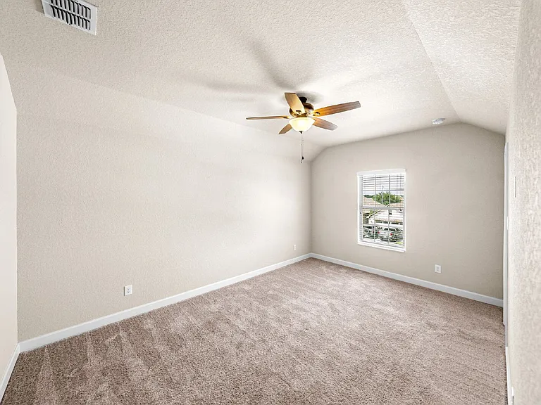 2068 Tejas Pecan — Photo 41