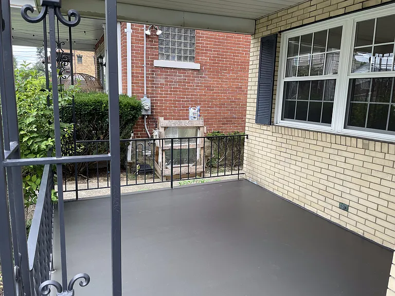 1332 Hawthorne St — Photo 18
