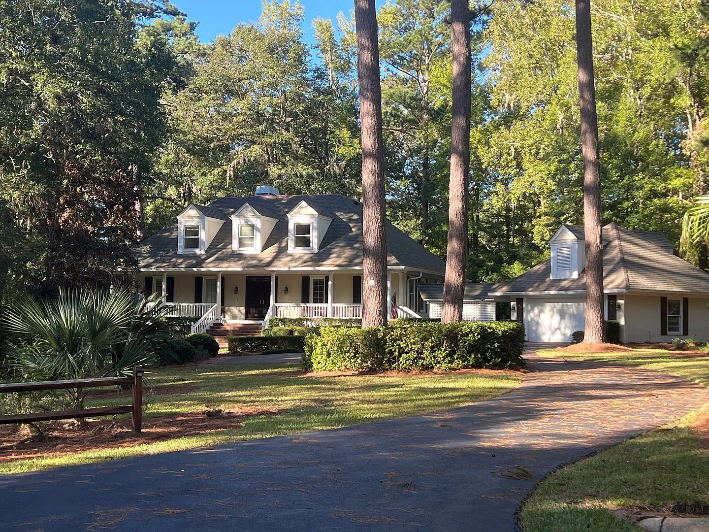 Beautiful Lowcountry Home in Rose Hill - Equestrian Side — Photo 2
