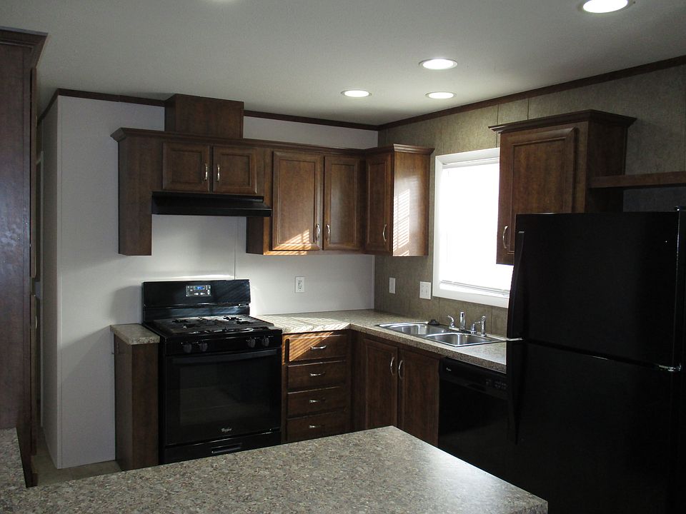 1st image of 150 Centerbrook Dr SE #80