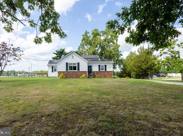 3044 E Chestnut Ave, Vineland, NJ 08361
