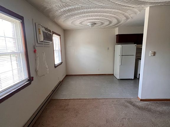 2nd image of 2908 E Virginia Beach Blvd APT 4