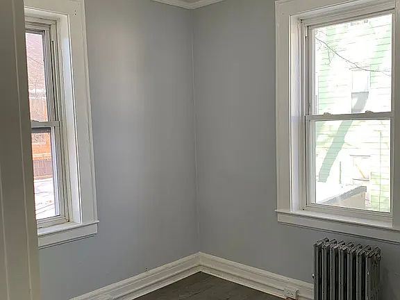 4th image of 473 Halsted St APT 2