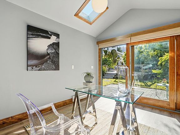 5th image of 538 Marin Avenue