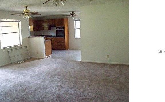 3rd image of 15540 Waverly St