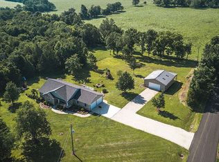 3545 Highway D, Bourbon, MO 65441