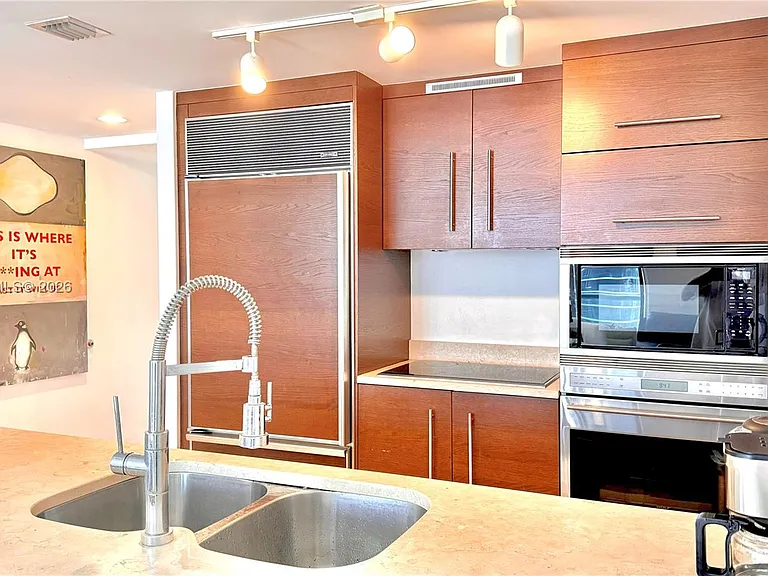 475 Brickell Ave #2512 — Photo 33