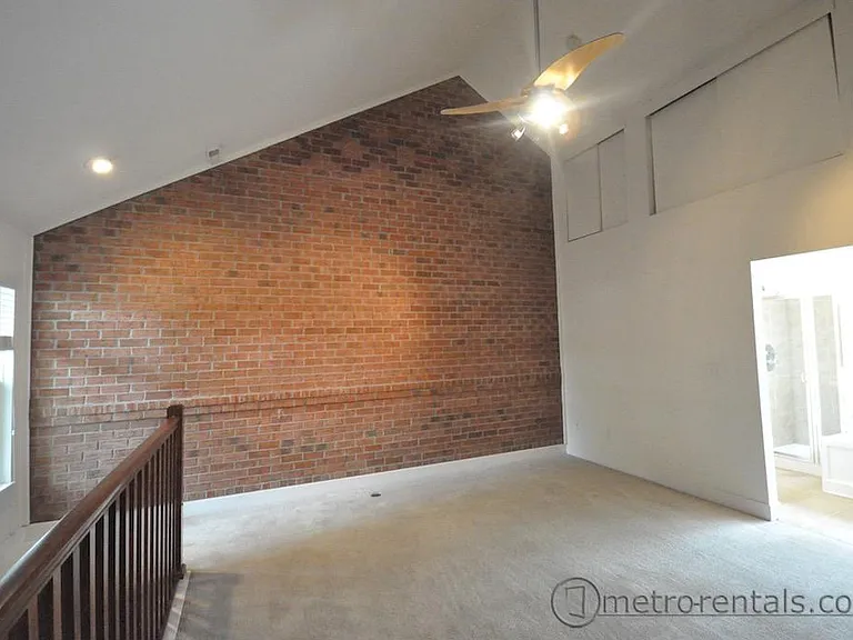 1112 Perry St #C — Photo 7