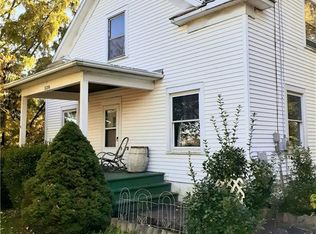 528 W Siebenthaler Ave, Dayton, OH 45405