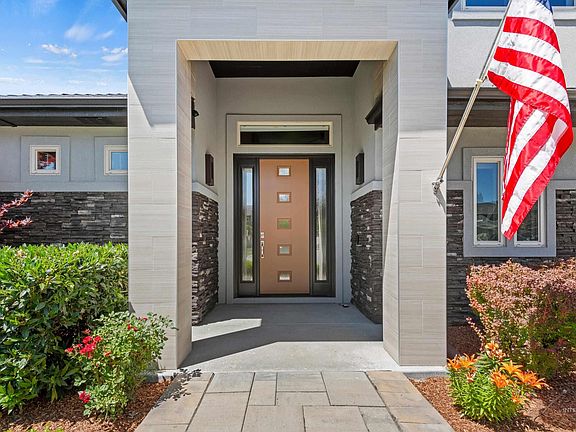 4th image of 5835 N Red Hills Pl