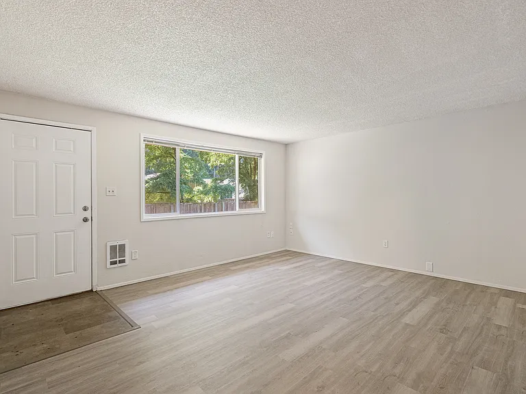 4716 S Warner St #C — Photo 10