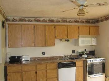 4th image of 26760 Kathy St