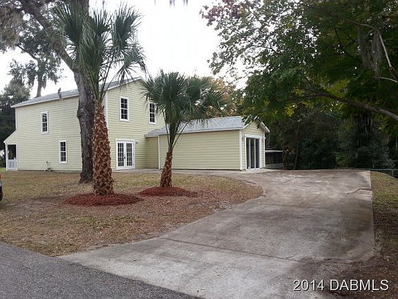 2nd image of 900 N Clark Ave