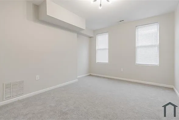 1235 N Bond St — Photo 5