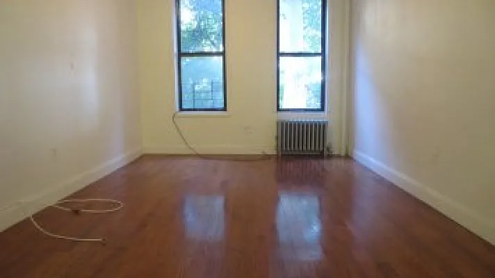 Rented by Bohemia Realty Group | media 2