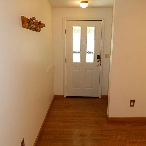 Merryman Dr — Photo 4