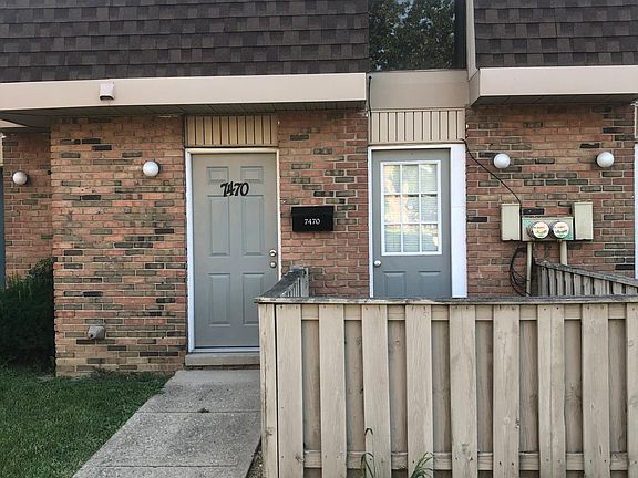 2nd image of 7470 Country Brook Dr
