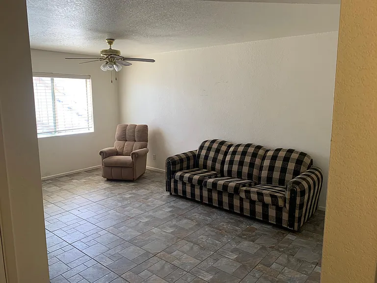 1325 Navajo Dr #5 — Photo 5