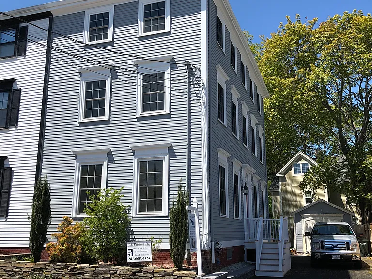2 Court St #2 — Photo 10
