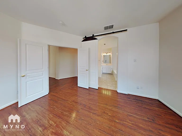 2742 Chateau Montelena Way — Photo 13