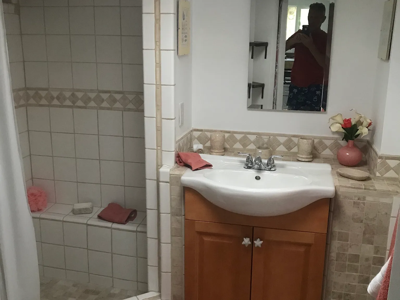 1 bed, 130 sqft, $900 — Photo 2