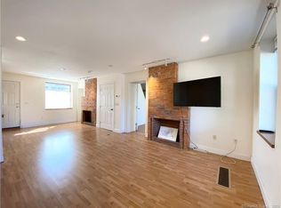 135 Olive St #1C, New Haven, CT 06511