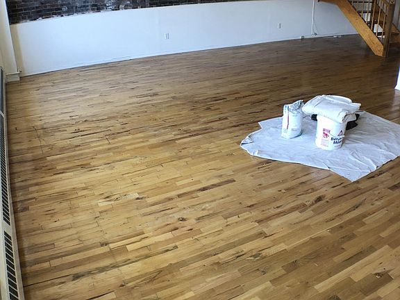 2nd image of 86 Main St Ste 5