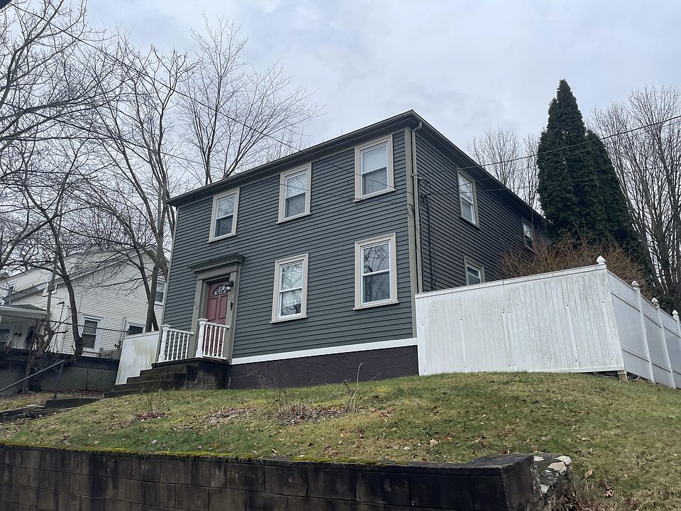 2nd image of 57-59 Rochambeau Ave