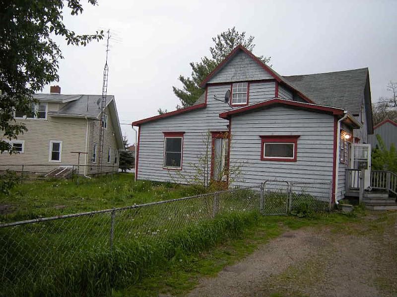 2nd image of 9 High St