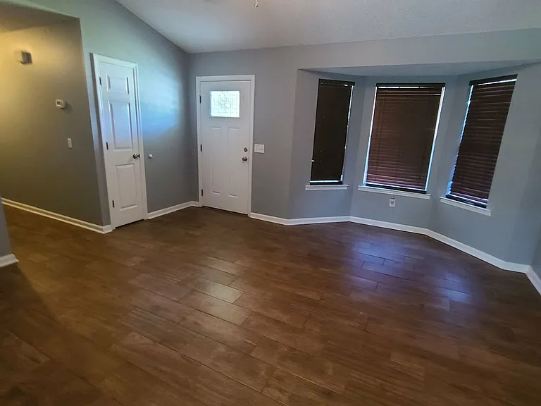157 Haney Rd — Photo 16
