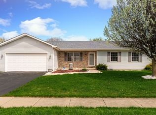 462 Knolls St W, Dekalb, IL