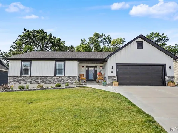 343 Birchwood Dr, Moscow Mills, MO 63362