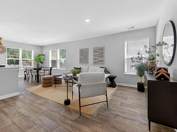 3rd image of 111 Cozy Nest Way