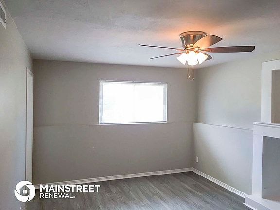 4th image of 2686 S Twain Dr