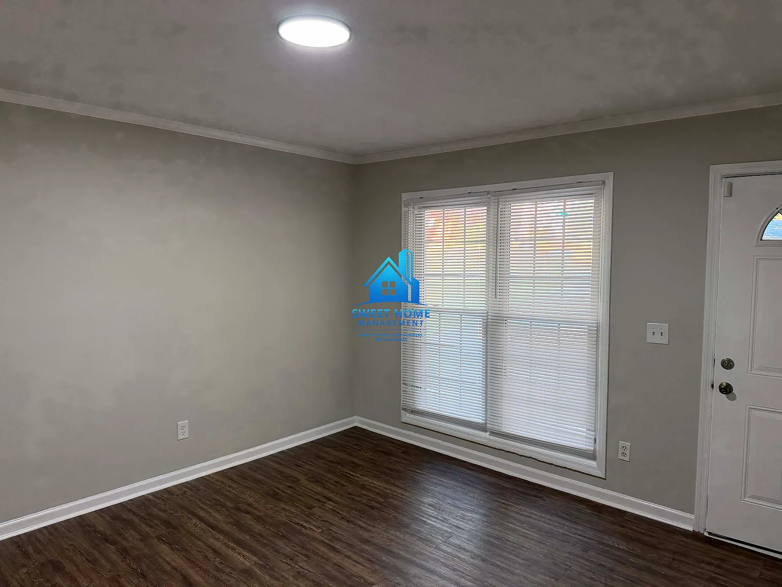 3 bed, 1056 sqft, $1,700 — Photo 3