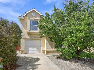 8309 Glynview Ct NW, Albuquerque, NM, 87120