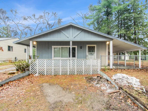 7590 E Cedar Lake Dr, Greenbush, MI 48738